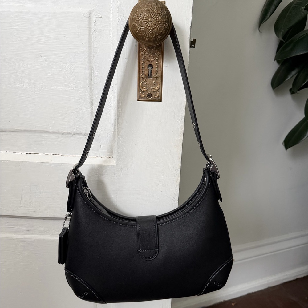 NWOT Coach Hamptons Hobo Bag - Picture 3 of 10
